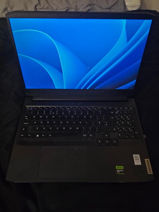  — gaming laptop