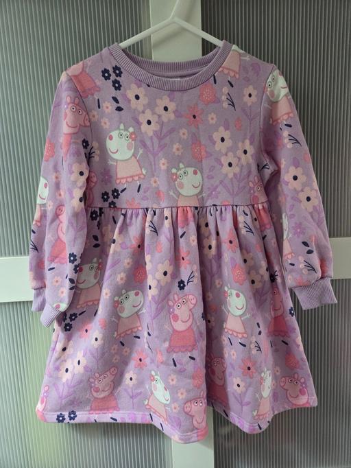  — Age 3-4 F&F Peppa Pig sweater dress