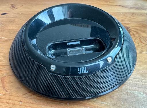  — JBL Portable Loudspeaker Dock for iPod