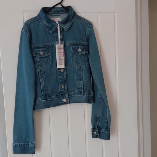  — New urban bliss demin jacket size 8