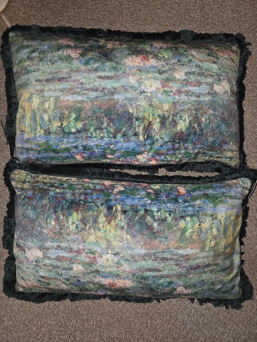  — Brand new M&S The National Gallery green mix