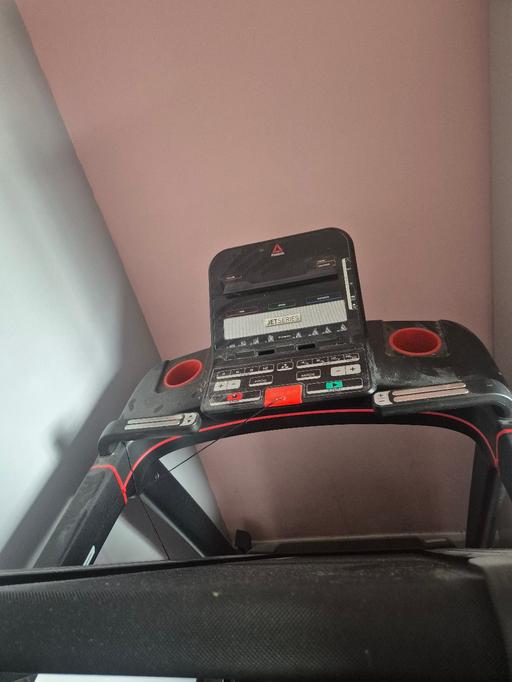  — reebok jet running machine
