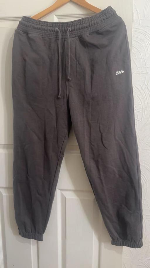  — Joggers