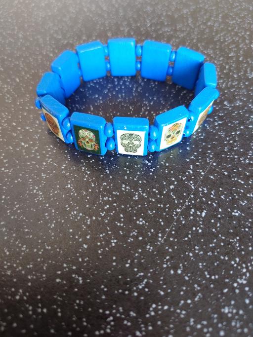  — Blue skull wristband