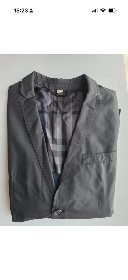  — Burberry Blazer