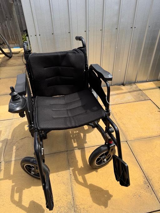  — Electric wheelchair