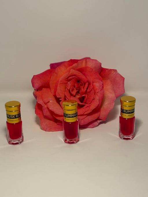  — Musk rumman Oud oil