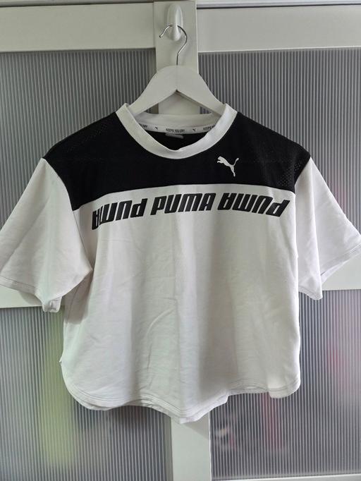  — Size XS PUMA loose fit cropped tshirt