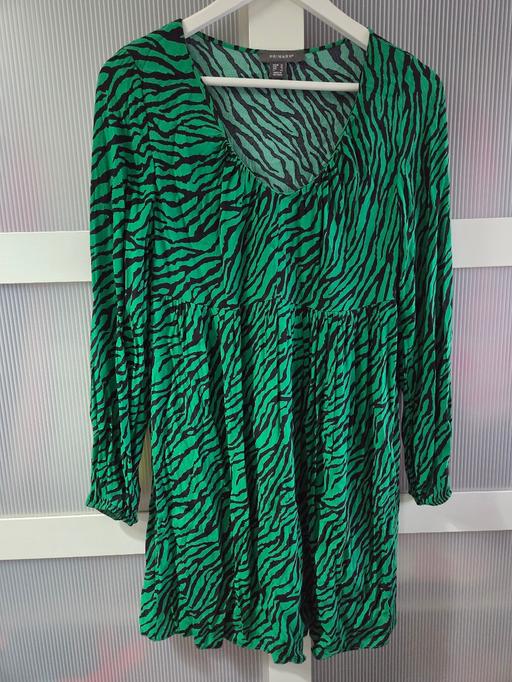  — Size 10 PRIMARK dress
