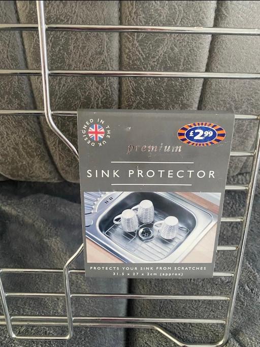  — Sink protector