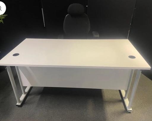  — Desk Rectangle single cantelever leg office