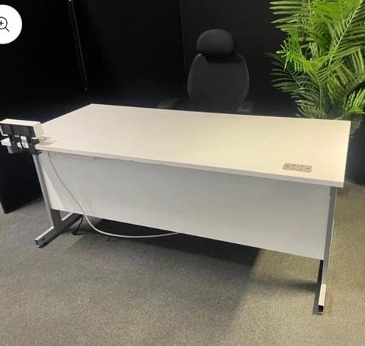  — Desk Rectangle single cantelever leg office