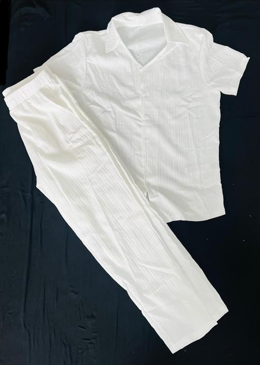  — Men’s summer set 2-piece READ DESCRIPTION 