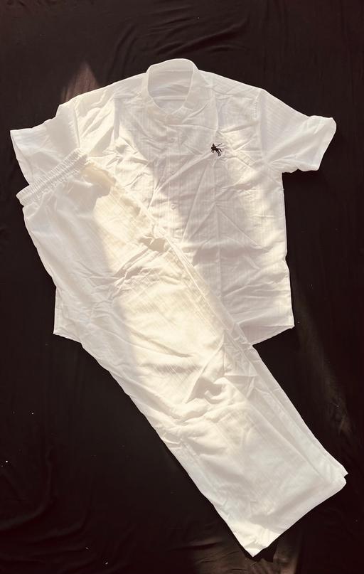  — Men’s 2-piece summer set READ DESCRIPTION