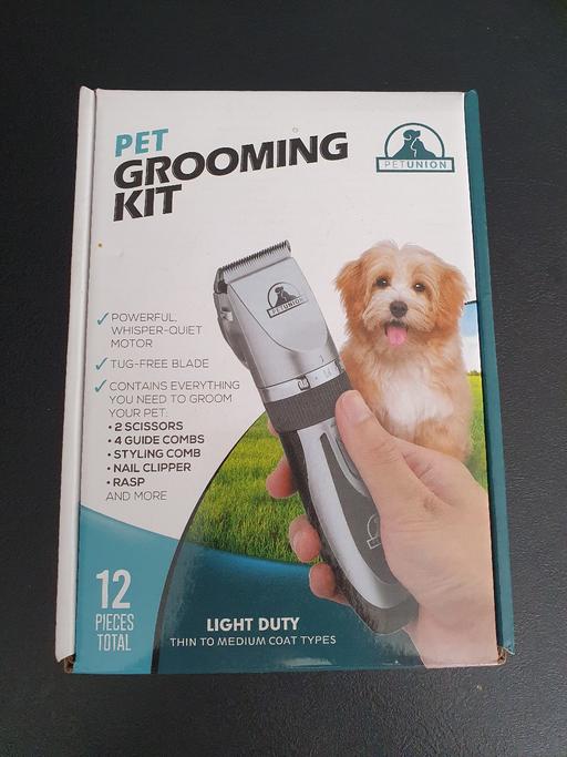  — Dog grooming set