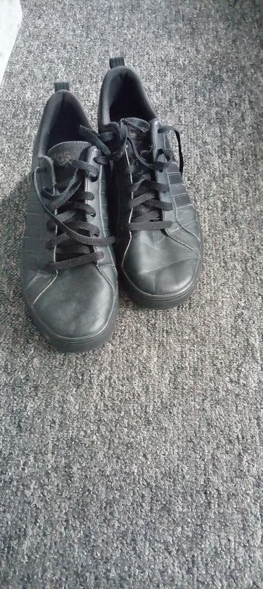  — mens black adidas trainers