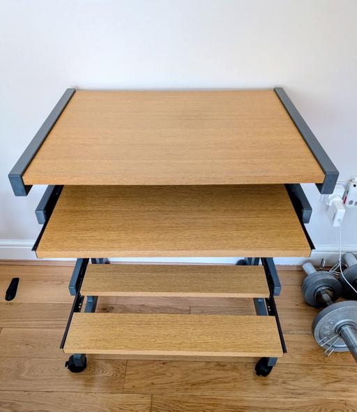 — PC Desk - Compact, Sturdy & Space-Saving