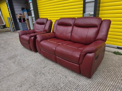  — dfs oxblood 2x1 leather manual recliners