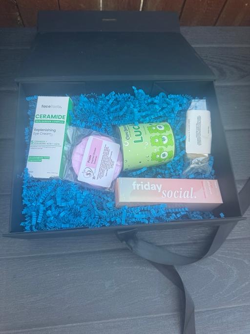  — Luxury pamper gift set