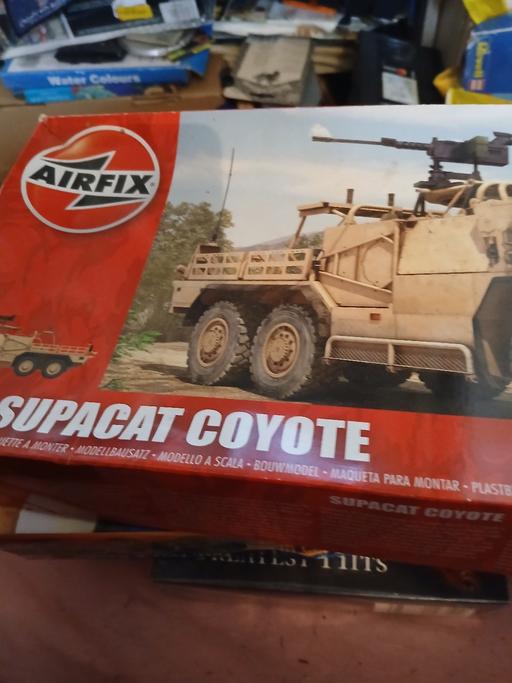  — airfix 1,48 super coyote