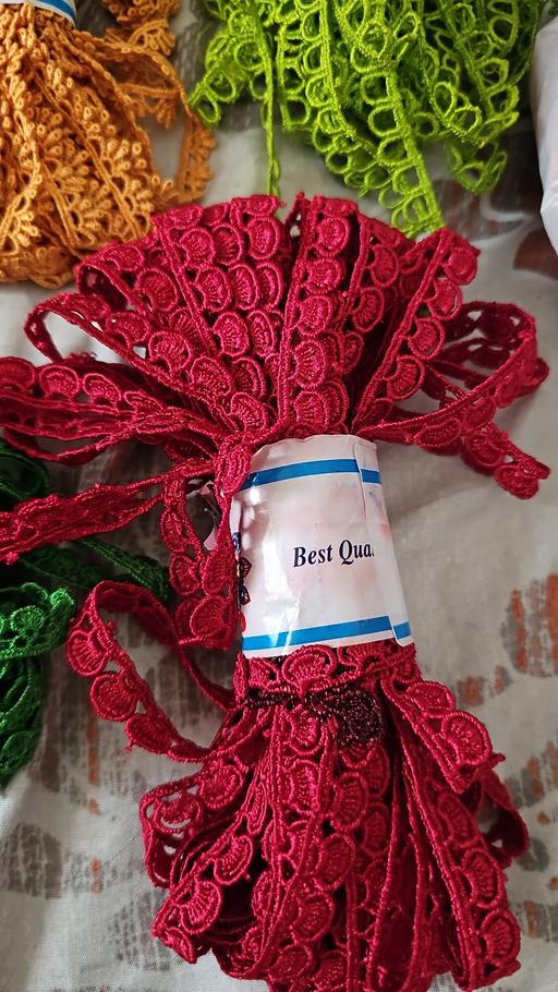  — full lace 14 yard for £4
