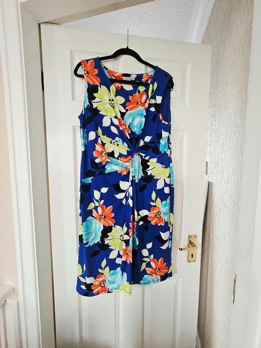  — Summer dress, size 18..NEW without tags