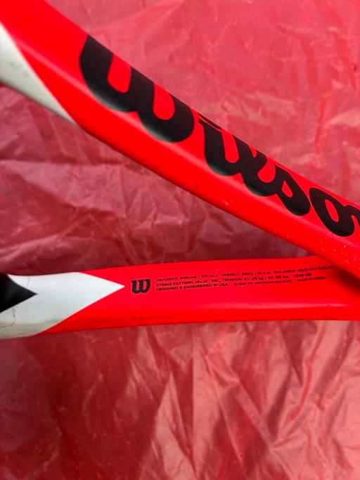  — Wilson Federer Tennis racket