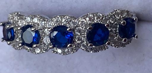  — Jewellery unmarked silver sapphire & c.z ring