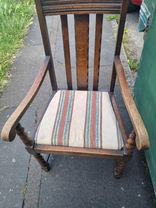  — dinning chair carver