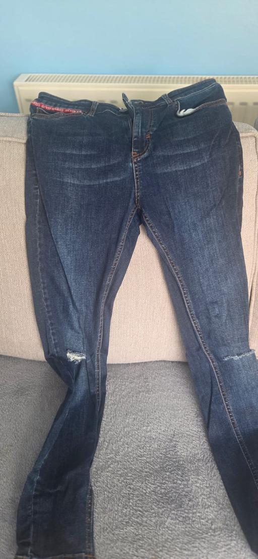  — 11 Degrees skinny jeans