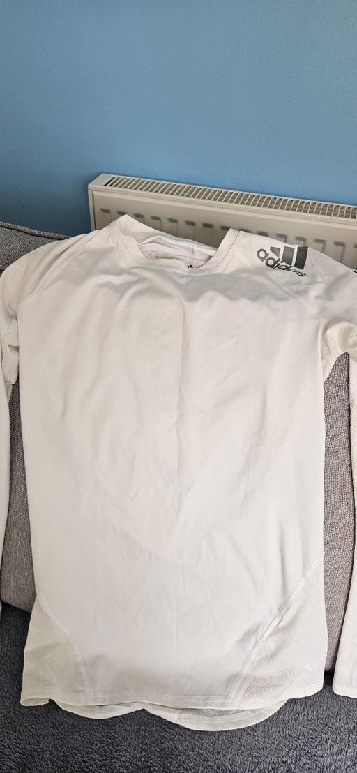  — white long sleep Adidas top