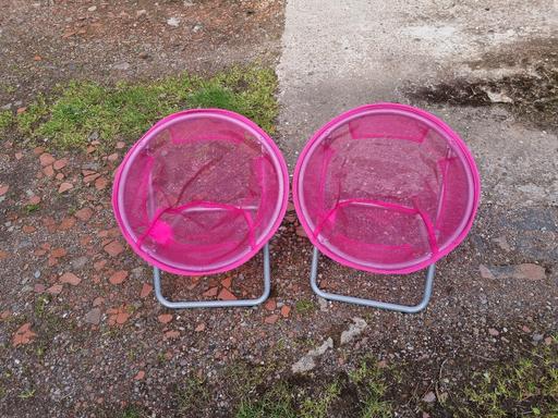 — Kids chairs