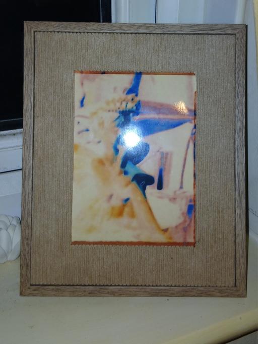  — Standing Caurdroy Frame & Photo!