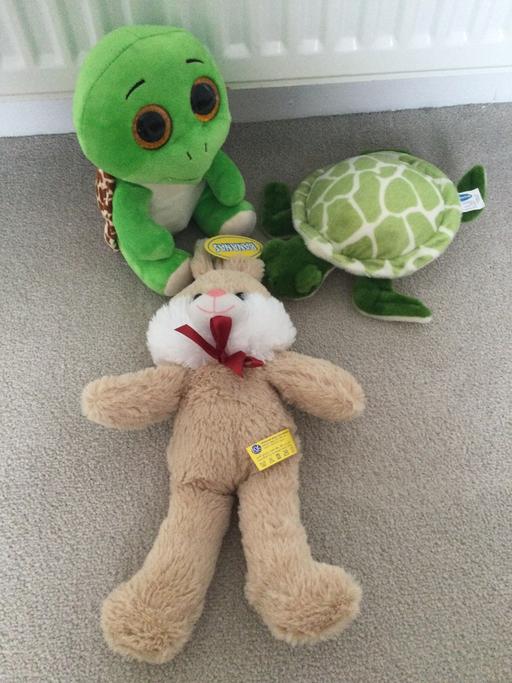  — 3 soft toys