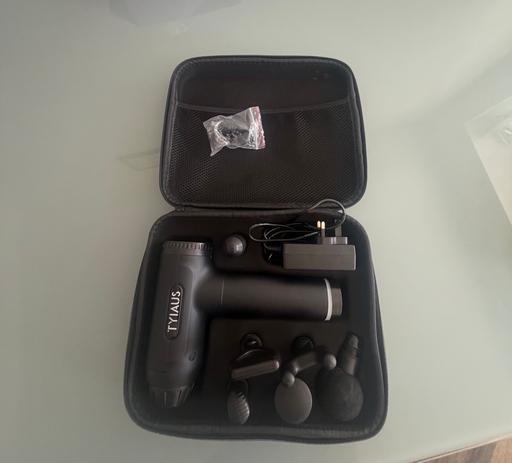  — Massages gun