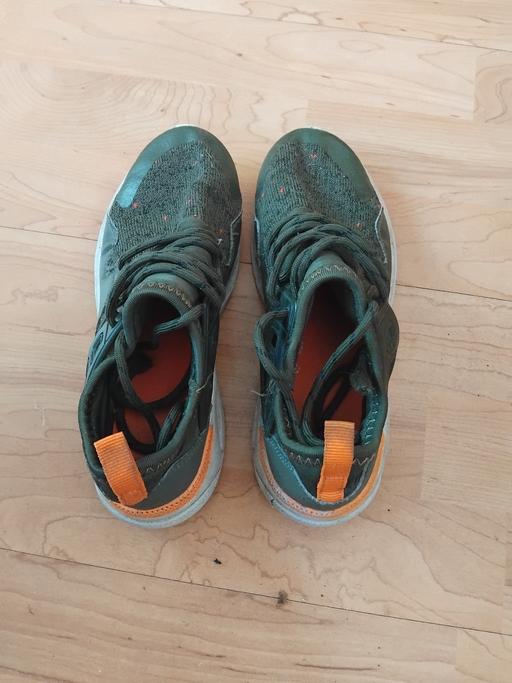  — Trainers 3.
