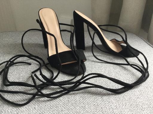  — High heels size 5*