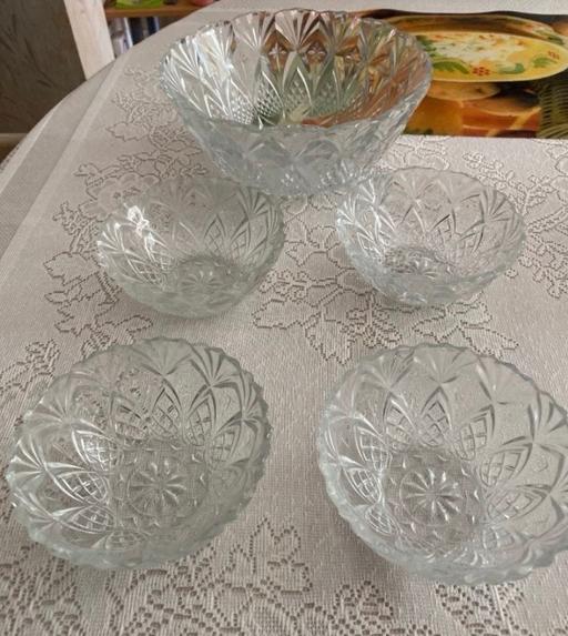  — Vintage five Crystal bowls