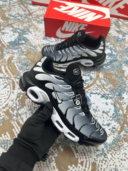 — Nike Air Max Plus TN Smokes Sizes 6-11