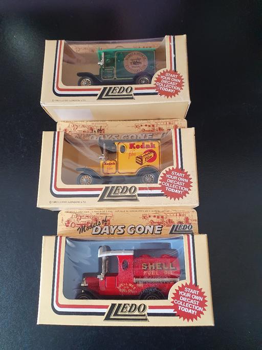  — die cast car models x 3