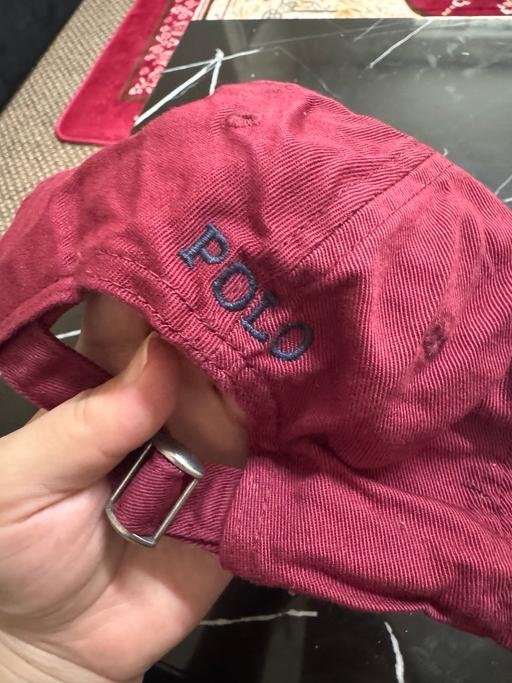  — Polo cap