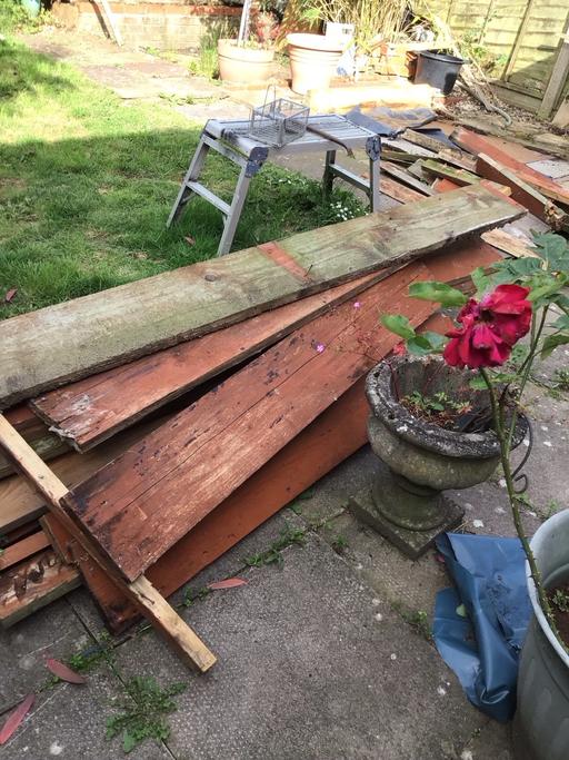  — *free* wood planks