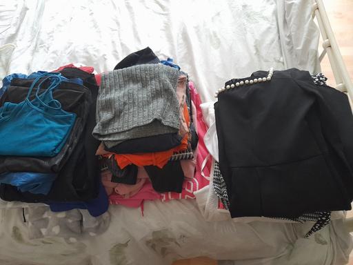  — ladies clothes size 18/L various items