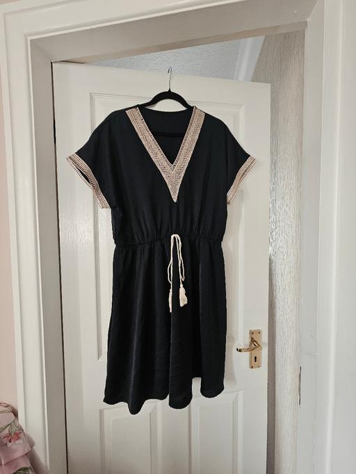  — Summer dress, size 18..like new.