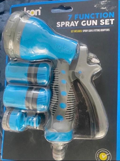  — 7 function spray gun set