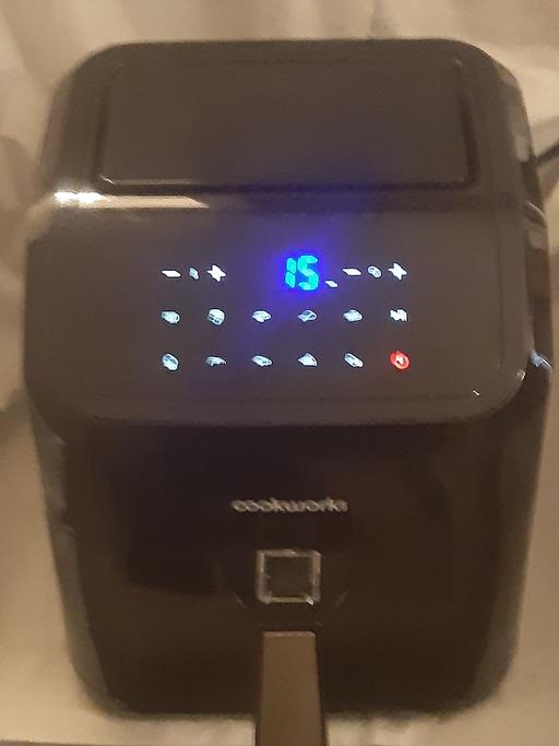  — Air fryer