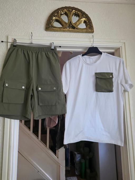  — SHEIN KHAKI/WHITE SHORT SET AGE 15Y