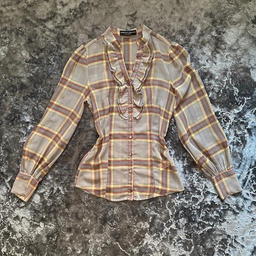  — Vintage Y2K plaid blouse with ruffle detail
