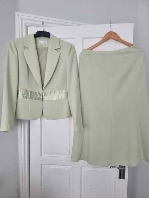  — ladies suit/mother of the bride