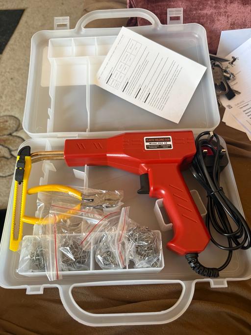  — Hot stapler bumper fender welding gun